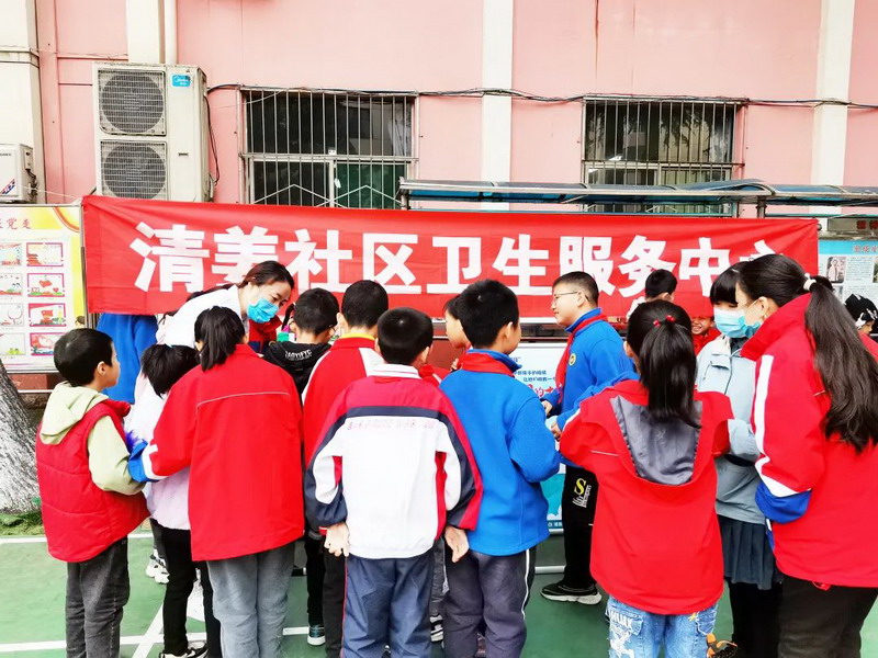 必赢bwin线路检测清姜社卫中心在宝成小学开展青少年预防近视知识讲座(图3)